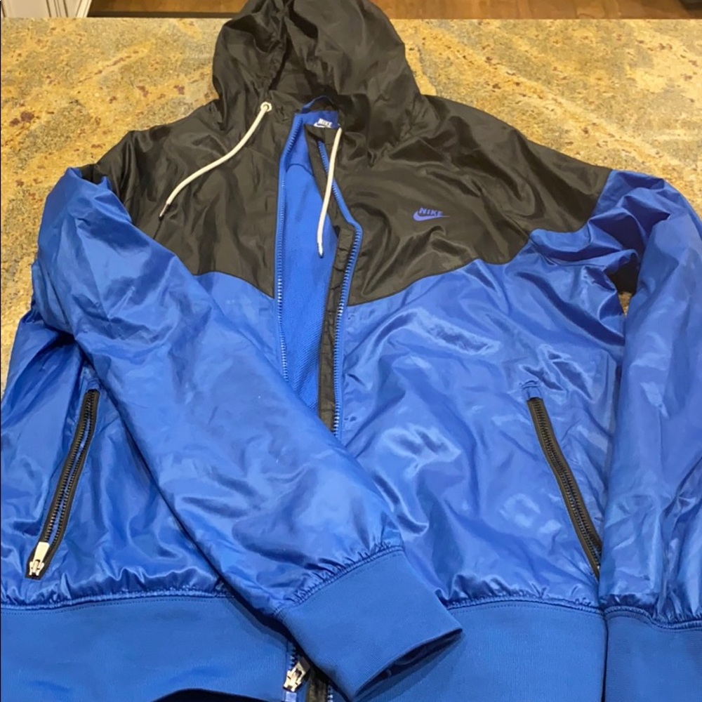 Nike hooded rain jacket